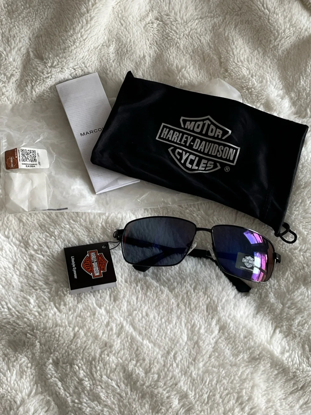 NWT Harley-Davidson Black Frame Sunglasses with Blue-Purple Reflective Lenses